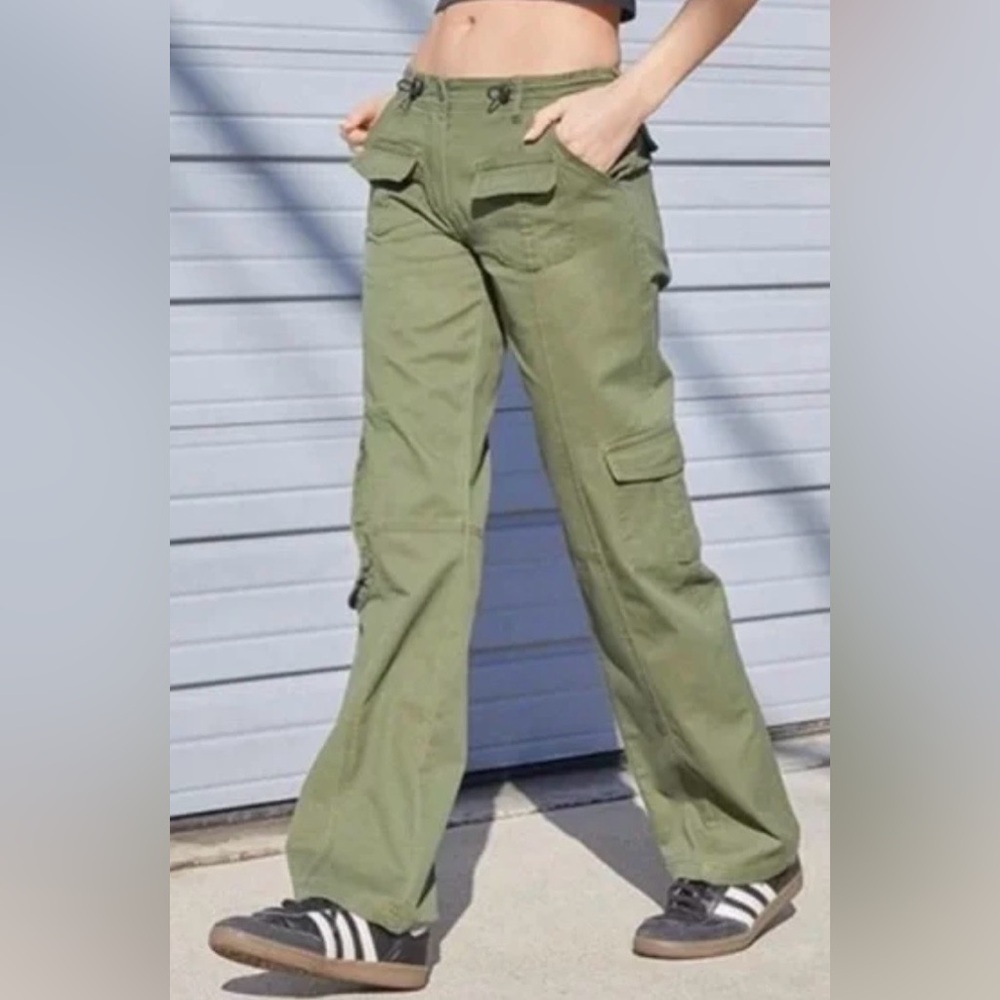 Brandy Melville John Galt Kim Cargo Pants Olive Green OS